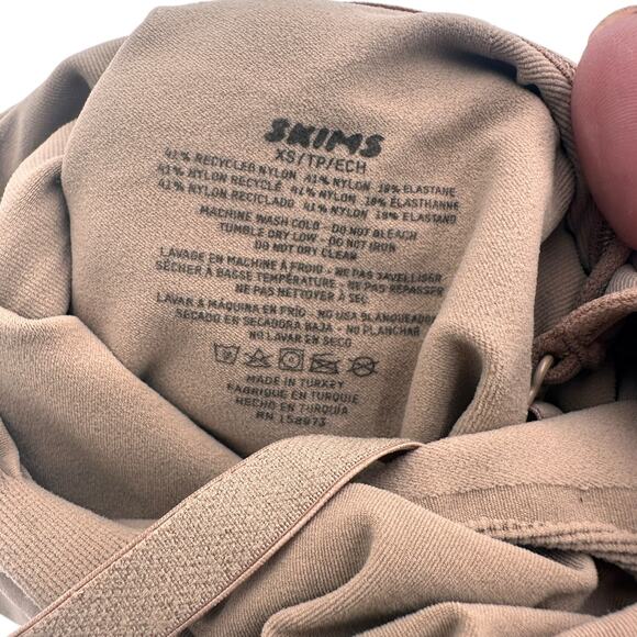 Skims Seamless Sculpting Mid Thigh Bodysuit NWOT Size XS - Picture 6 of 6